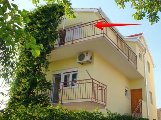 Apartments Borozan - vinisce AP1 (6+1)
